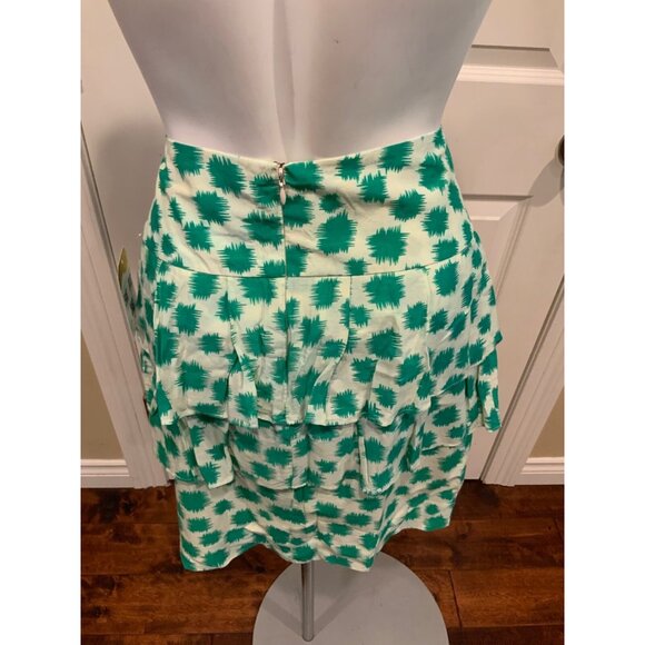 Edme & Esyllte "Landing Field" Green/White Patterned Tiered Ruffle Skirt, Size 2 - Picture 6 of 7